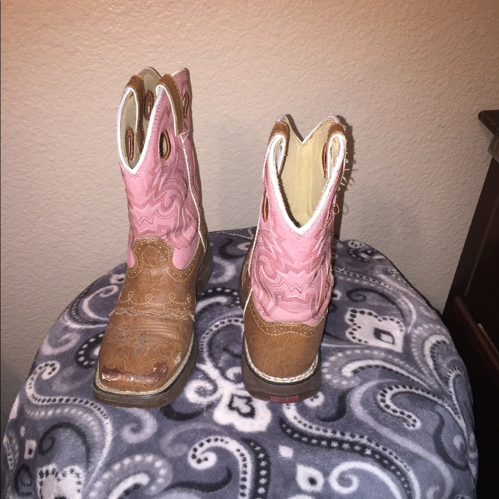 Cowgirl boots !